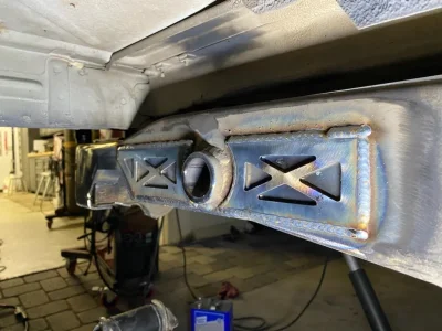 right frame rail.webp right frame rail.webp