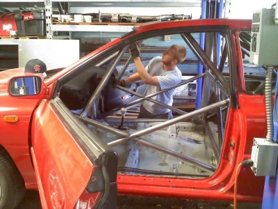 Master Fabricator Kyle Jackson working his magic (1).webp