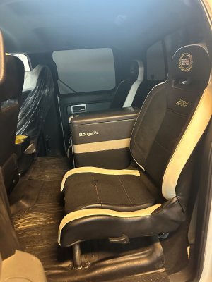 rear seats.jpg