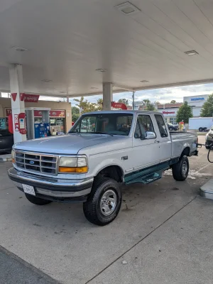 PXL_20251007_192806856.webp PXL_20251007_192806856.webp