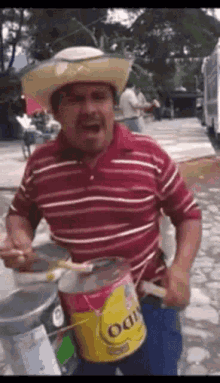2f4790626683c15295abd56d968b246d.gif