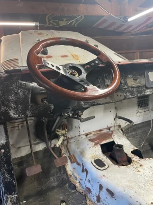 fj40 steering column.webp