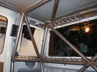right cage.JPG
